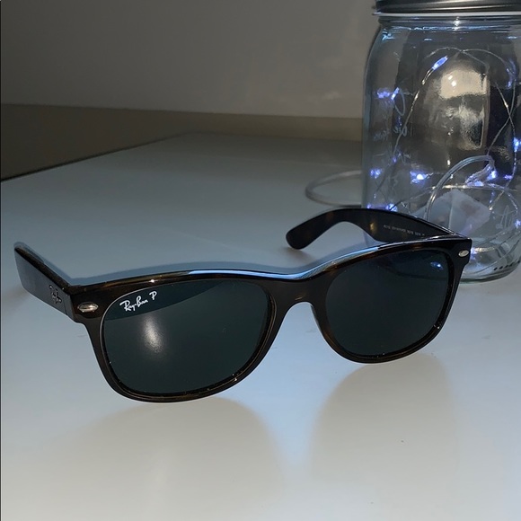 Ray-Ban Polarized New Wayfayer Classic Sunglasses
